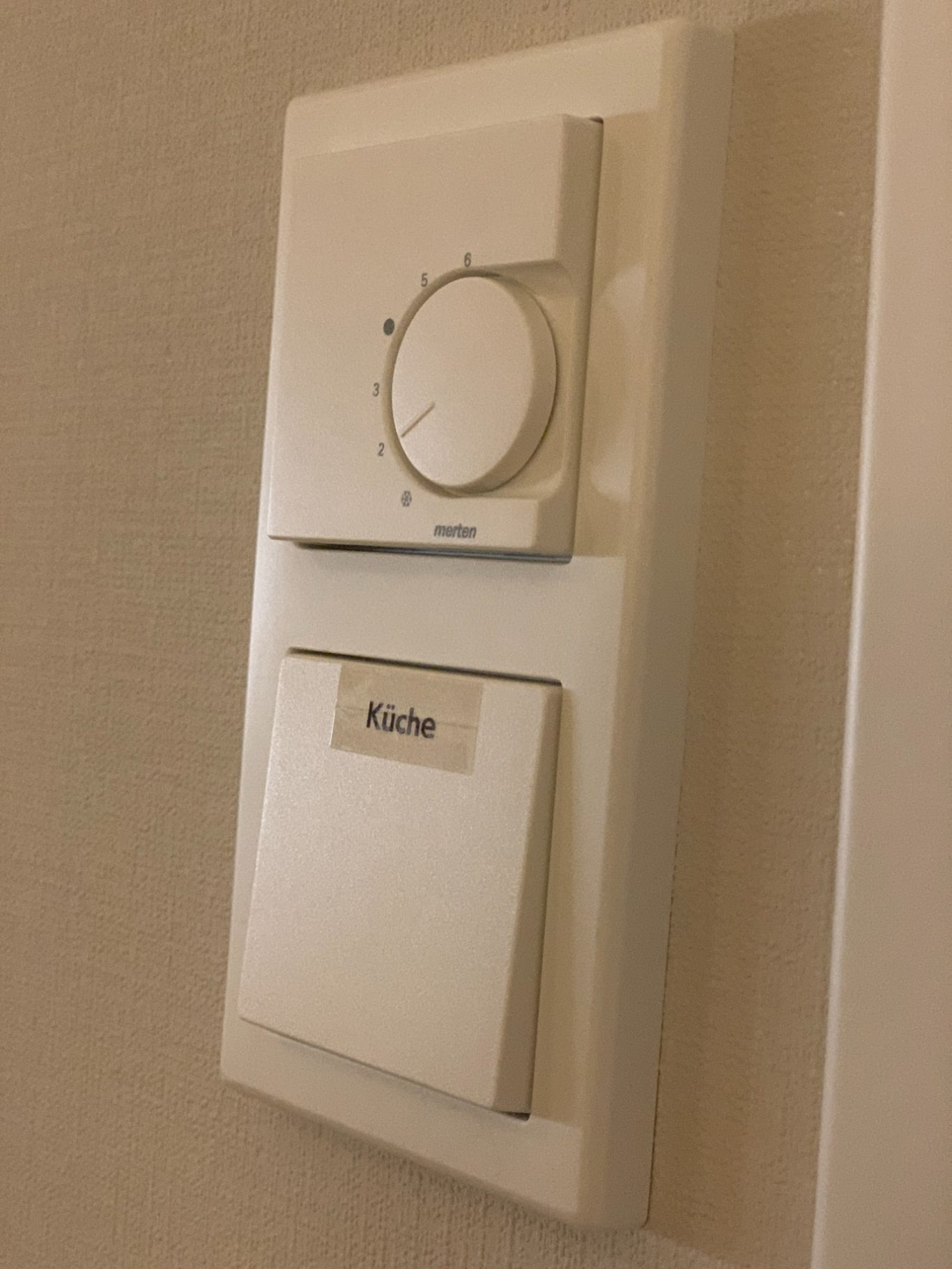 Beschriftete Lichtschalter